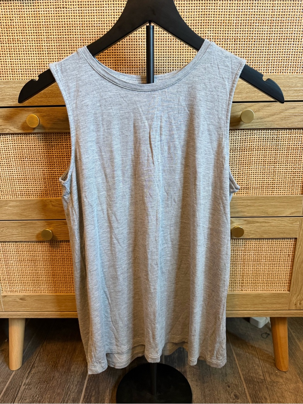 Nine West Light Gray Sleeveless Tank Top